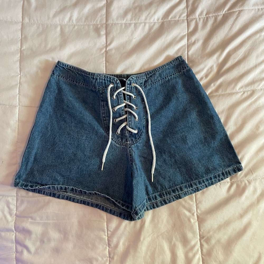 High waisted denim shorts with shoestring tie